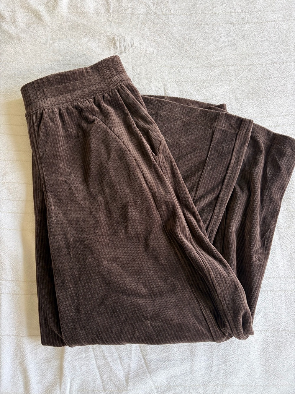 Lululemon Brown Corduroy Wide Leg Capri Pants